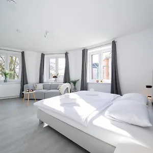 favorite-stays-suite-and-more-10-min-zur-messe.topcolognehotels.com/